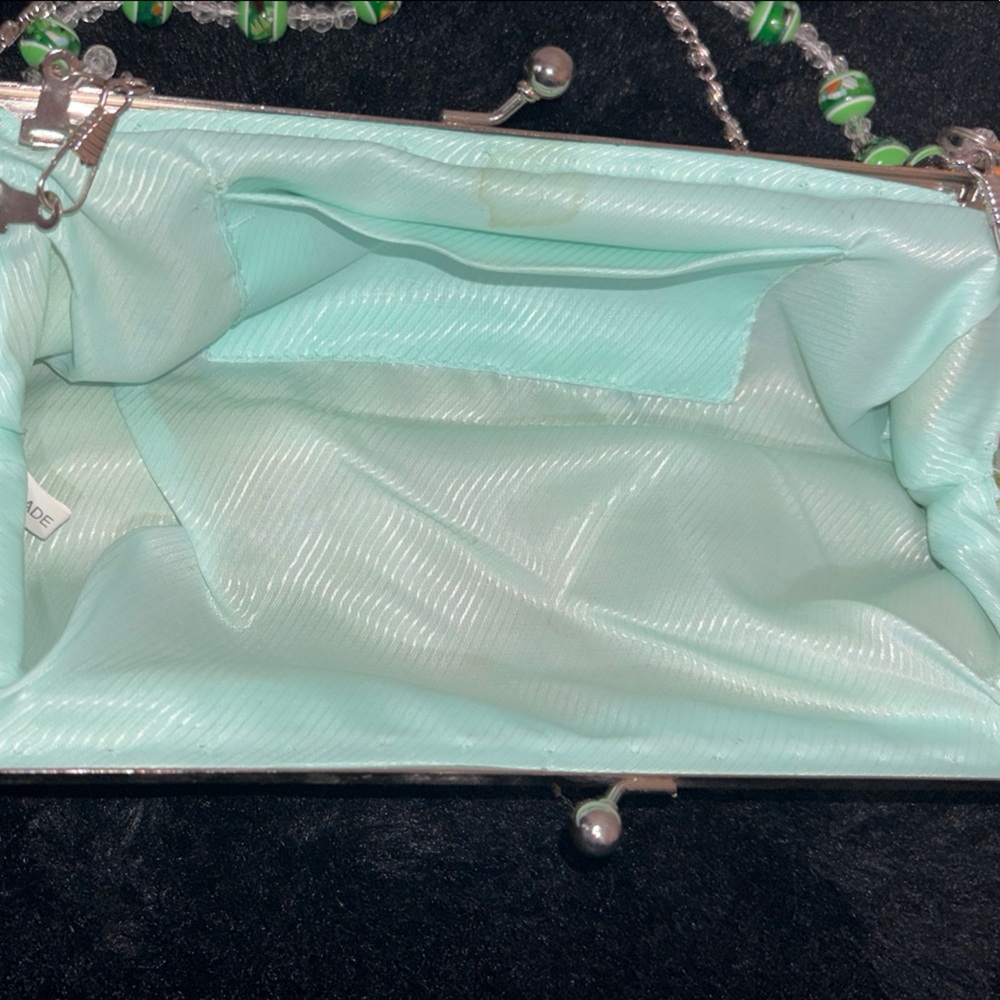 Embroidered Floral Women's Bag - Picture 5 of 6